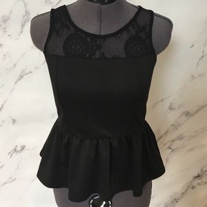 NWOT TJ Maxx Black Lace Peplum Top Sz M